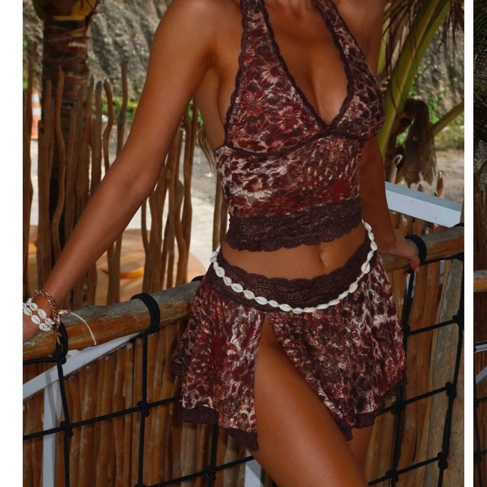 Women’s Brown Leopard Print Halter Tank Top